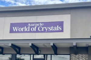 Auracle - World of Crystals Review of Its Features & Benefits